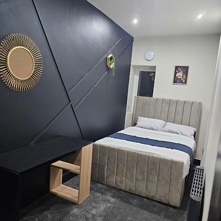 Springwood Villa 허더즈필드 외부 사진